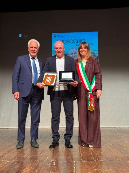 L'abbraccio di Fucecchio al suo mister: Alvini premiato dal Comune e dalla Regione Toscana