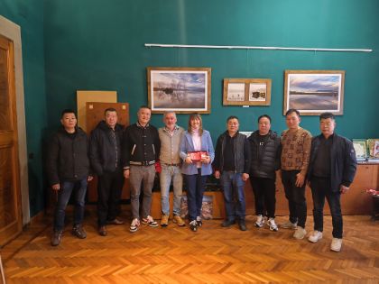 Buoni spesa per le famiglie in difficoltà, il gesto di solidarietà della comunità cinese di Fucecchio